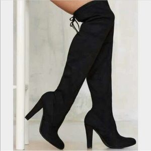 Gorgeous black Steve Madden boots